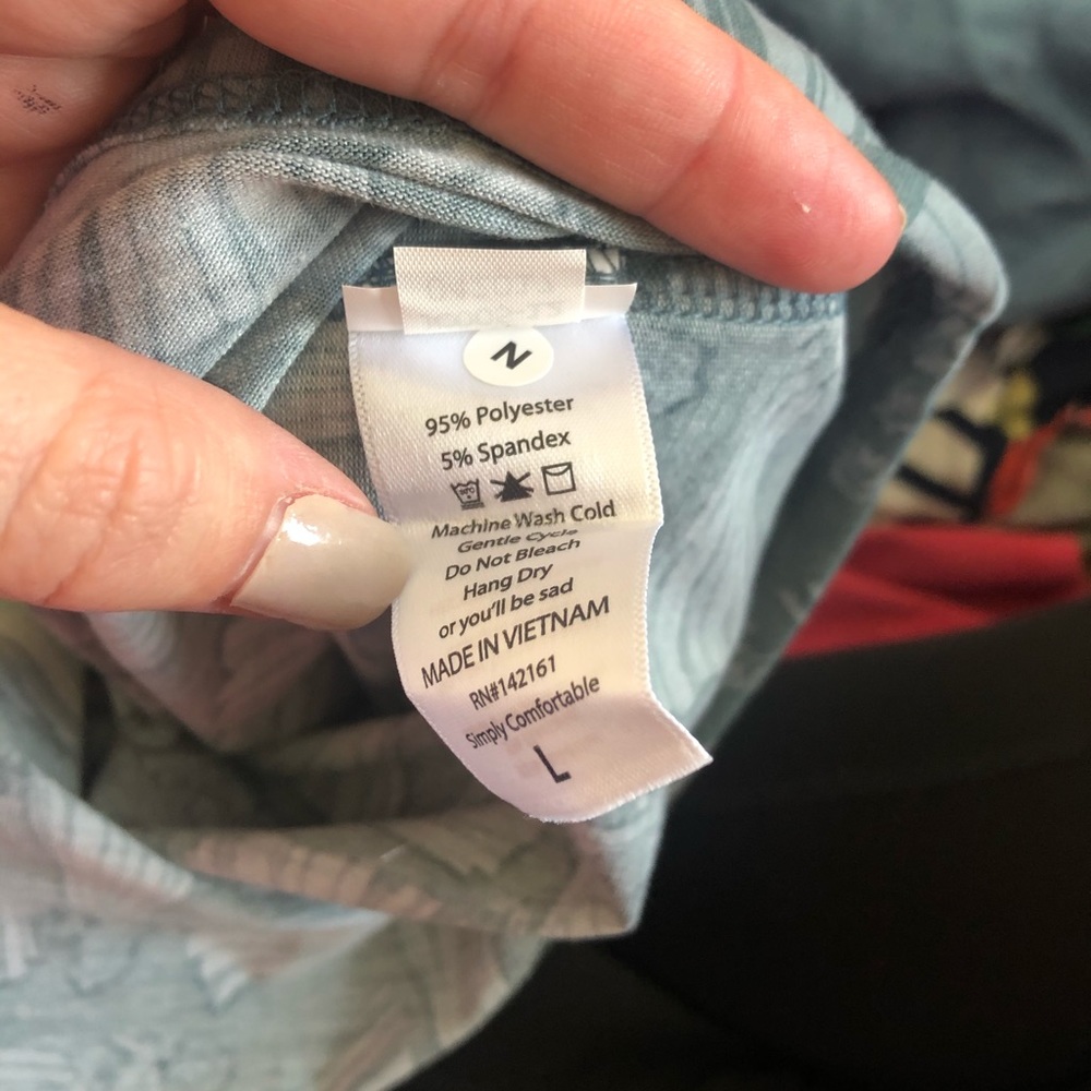 NWT LulaRoe Disney Randy - Aurora size large - Picture 3 of 4